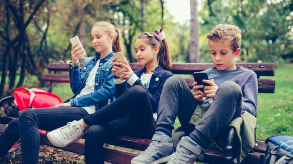 Government Calls for Ireland to Lead on Child Online Safety